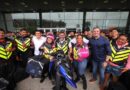 Governador Wilson Lima entrega kits de segurança para motofretistas e lança plataforma de cursos de trânsito EaD