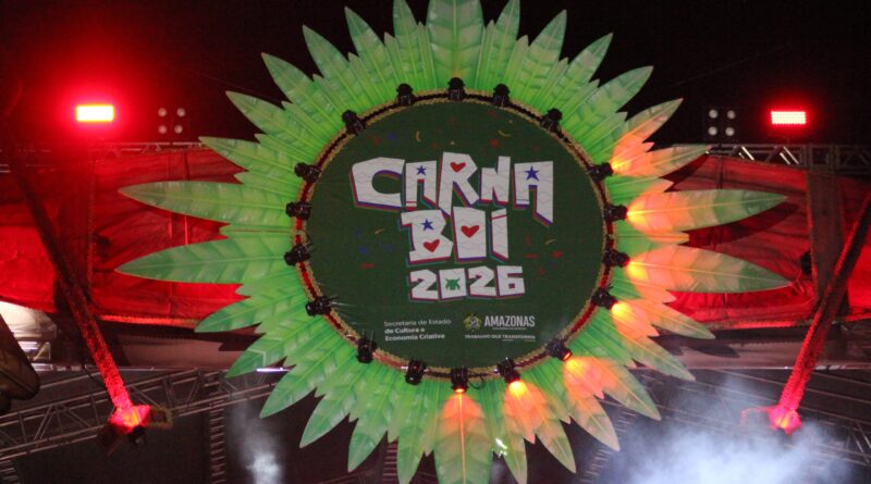 Carnaval na Floresta 2026: Carnaboi abre programação com Sambódromo lotado e clima de temporada bovina