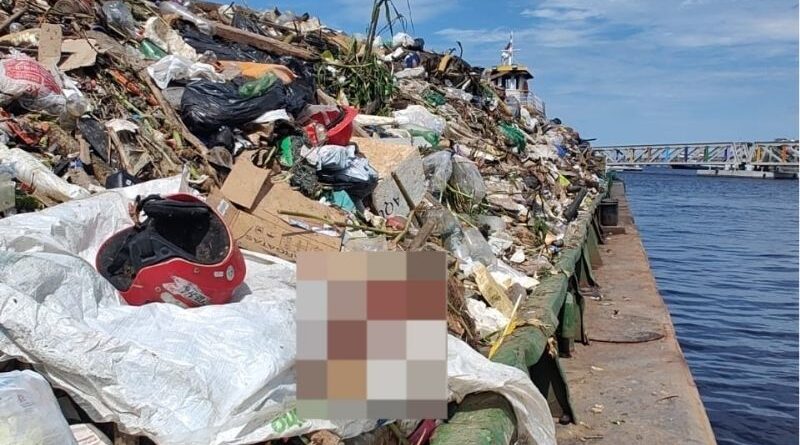 Parte de corpo humano é encontrado durante coleta de lixo em Manaus