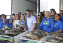 Governador Wilson Lima inicia entrega de 470 toneladas de peixe e reforça segurança alimentar na Semana Santa