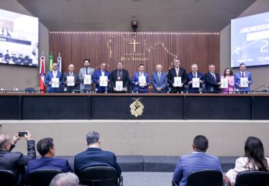 Presidente em exercício da Aleam, deputado Adjuto Afonso comanda o lançamento da Agenda Legislativa da Indústria do Amazonas 2026