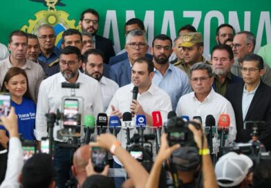 No primeiro dia à frente do Executivo, governador interino Roberto Cidade destaca estabilidade institucional e continuidade de projetos