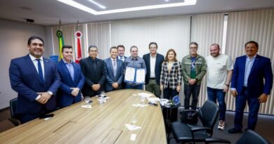 Governador Roberto Cidade assina resultado final do concurso público do Ipaam 