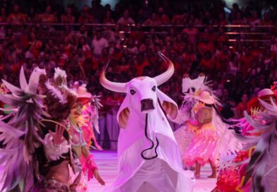 Festival de Parintins 2026: Boi Garantido encerra primeira noite com espetáculo sobre união dos povos, crenças e tradições