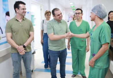 Roberto Cidade acompanha início do 100º implante coclear realizado pelo Governo do Amazonas