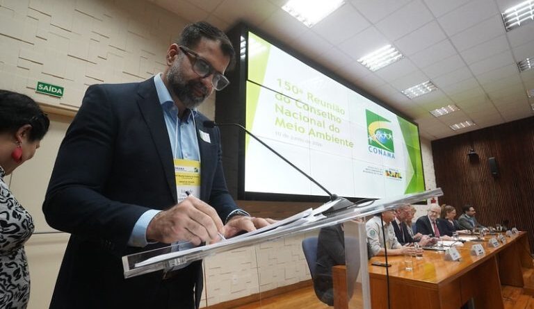 Amazonas firma protocolo com o Ministério do Meio Ambiente para fortalecer a educação ambiental e climática
