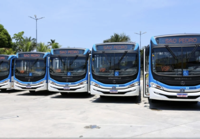 Greve paralisa 100% dos ônibus do transporte coletivo em Manaus nesta segunda-feira