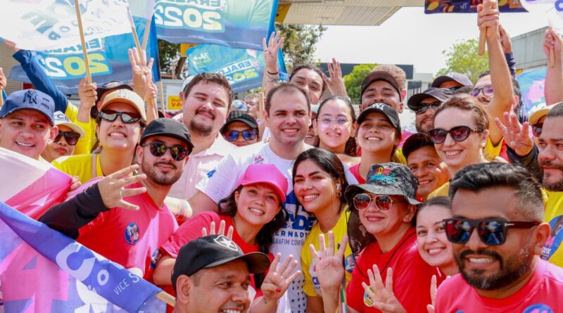 Roberto Cidade dialoga com comerciantes e reforça propostas durante corpo a corpo na zona Leste